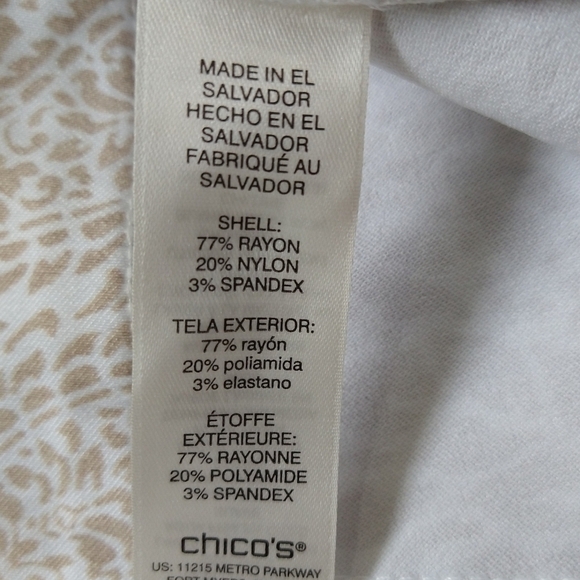 Chico's Perfect Stretch White Tan Color Puzzle Josie Slim Capri Pants Pull-On - Picture 9 of 10